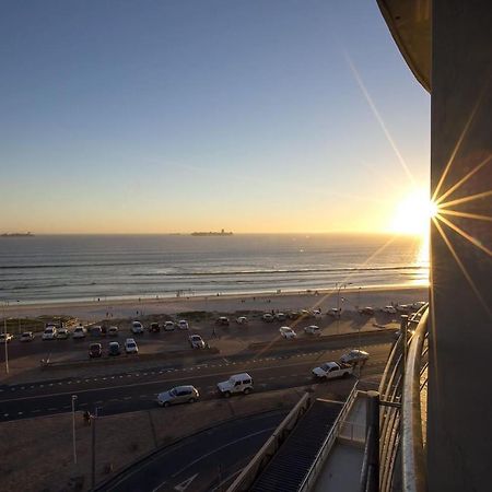 2 Bedroom Apartment With Breathtaking Views! Città del Capo Esterno foto